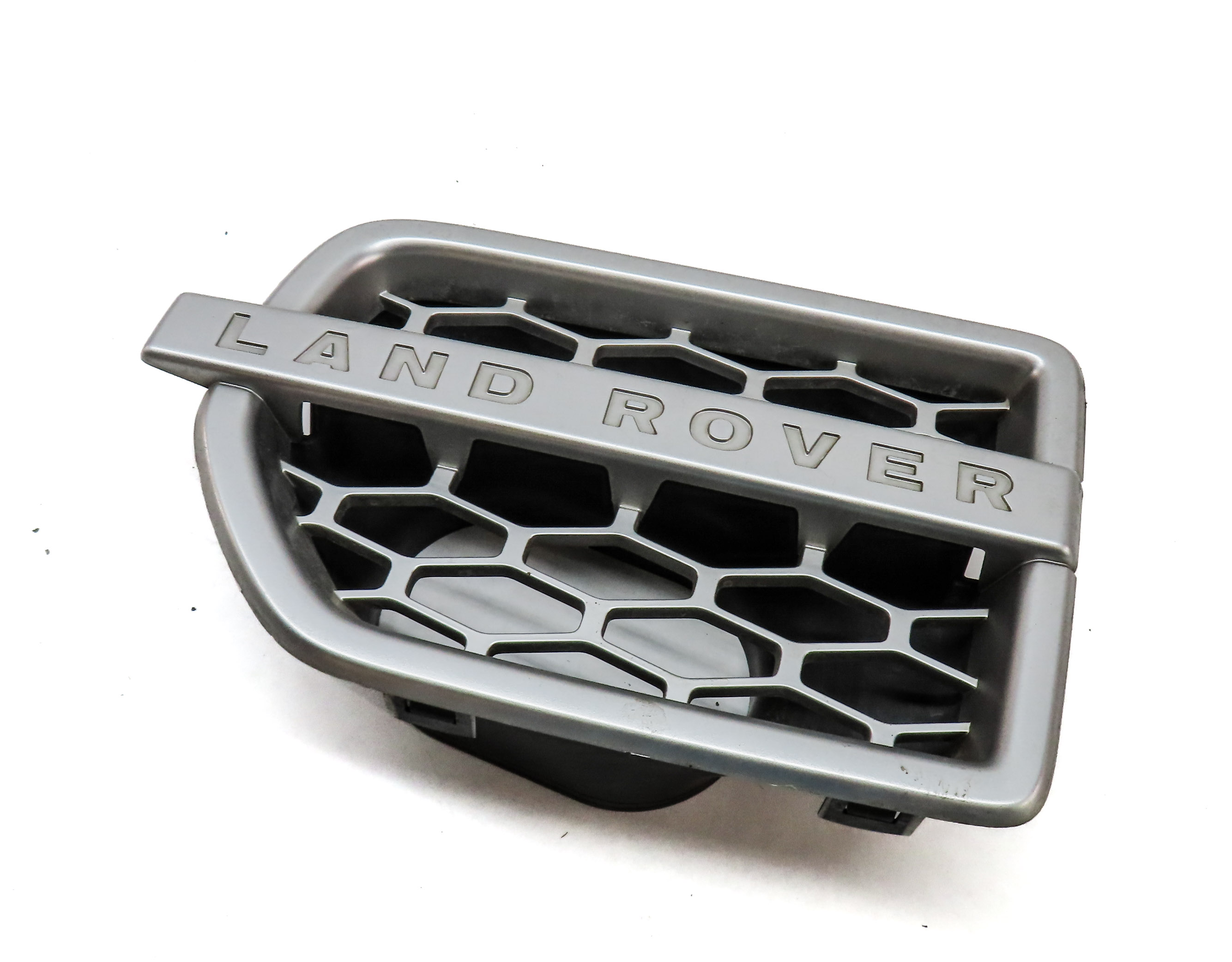 10 LAND ROVER LR4 (L319) FRONT LEFT DRIVER FENDER AIR VENT GRILLE TRIM (SILVER) — exact item pictured